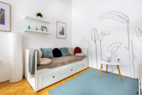JP23 János Pál Pápa Apartment Budapest